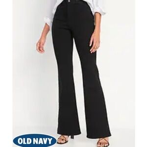 Old Navy High-Waisted Wow Flare Jeans Black - Size 8 TALL